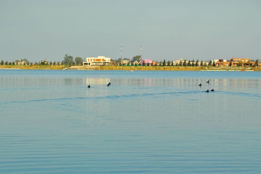 House for Sale with a Panoramic View of the Lagoon - Santa Clara, Villanueva
