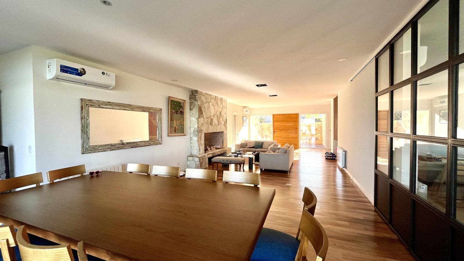 House for Sale with a Panoramic View of the Lagoon - Santa Clara, Villanueva