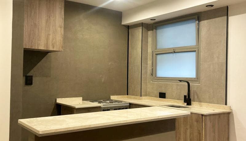 For Sale with Rental Income. Renovated 2-room apartment! San Nicolás