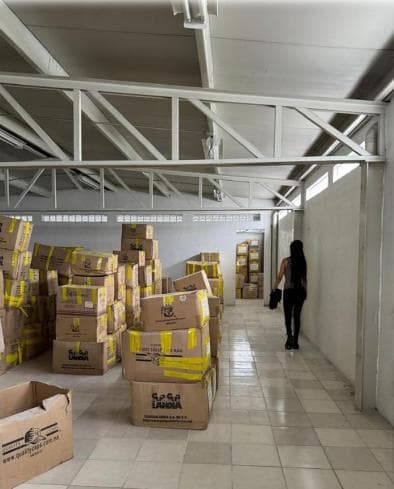 Commercial warehouse in Nativitas