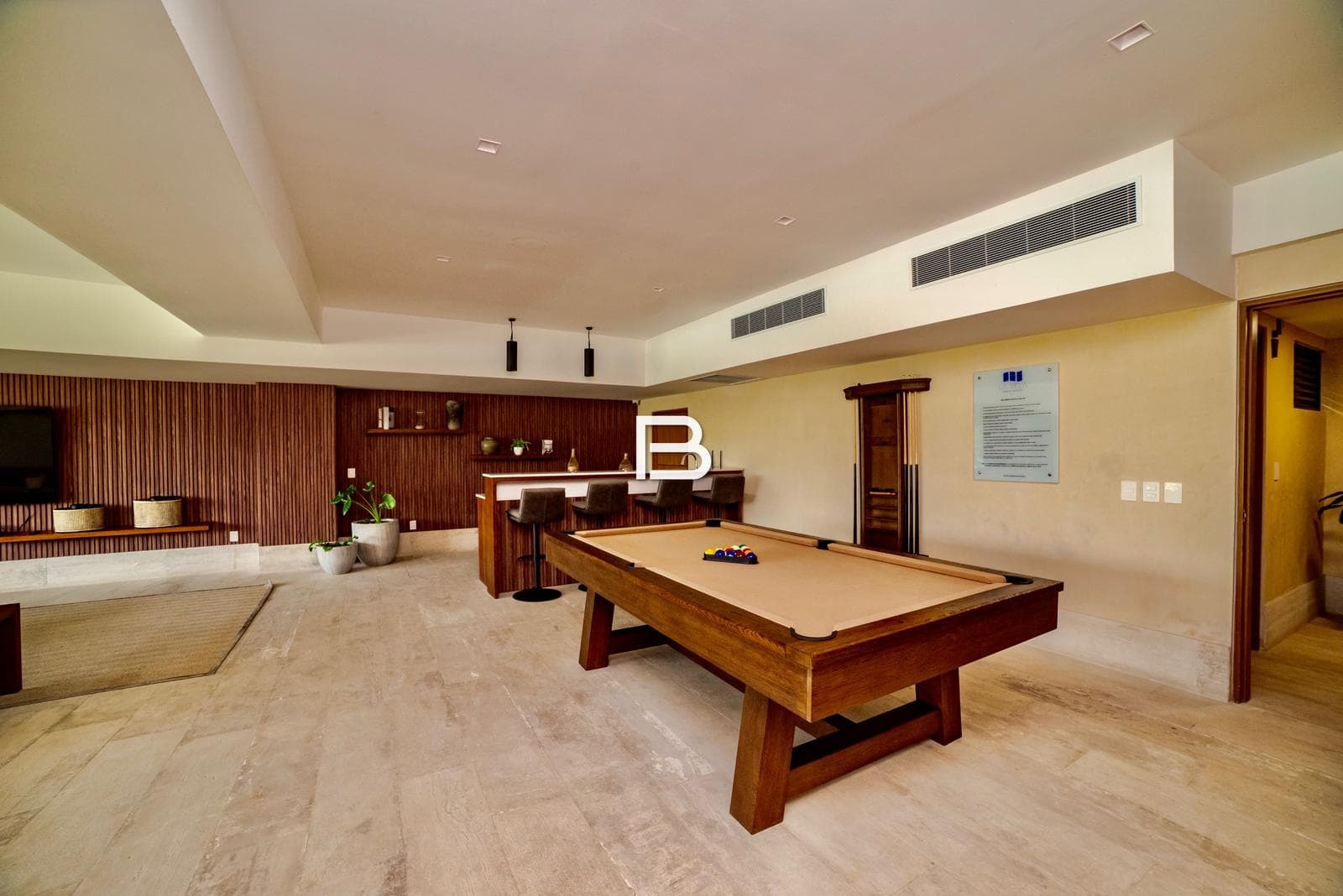 For Sale in Puerto Cancun: Apartment with a Private Pool and a View of the Caribbean
