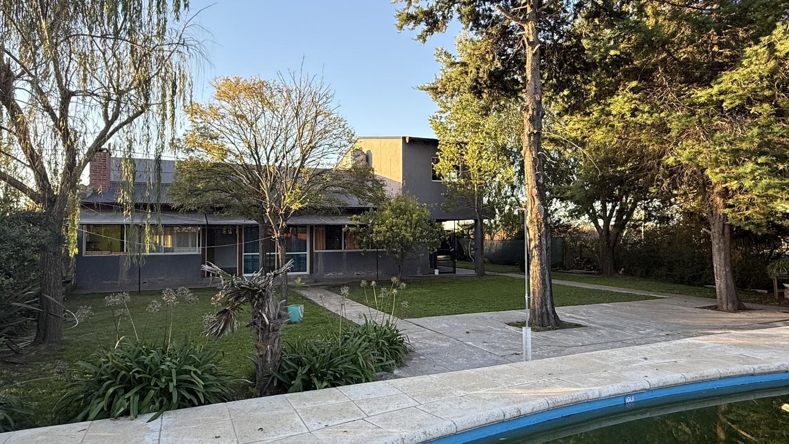 For sale: a charming country home in Empalme Lobos that will steal your heart.