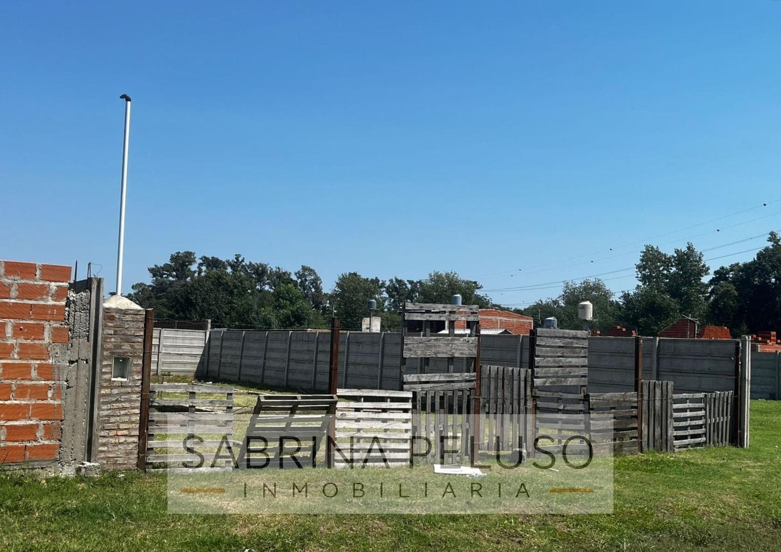 Land in Trujuy