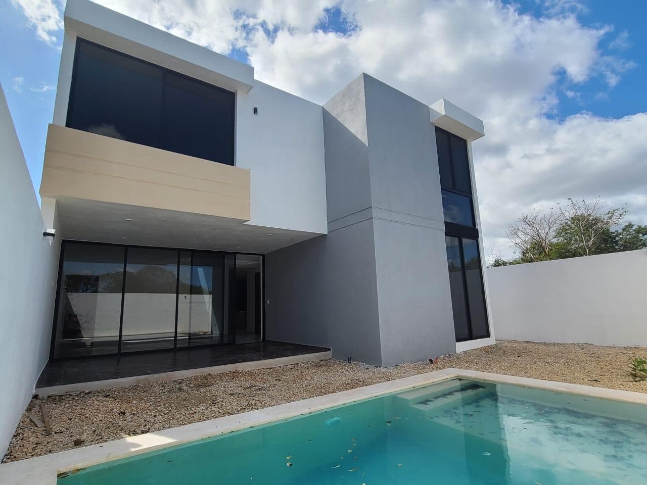 House for sale in Temozón Norte with 4 bedrooms in Mérida, Yucatán