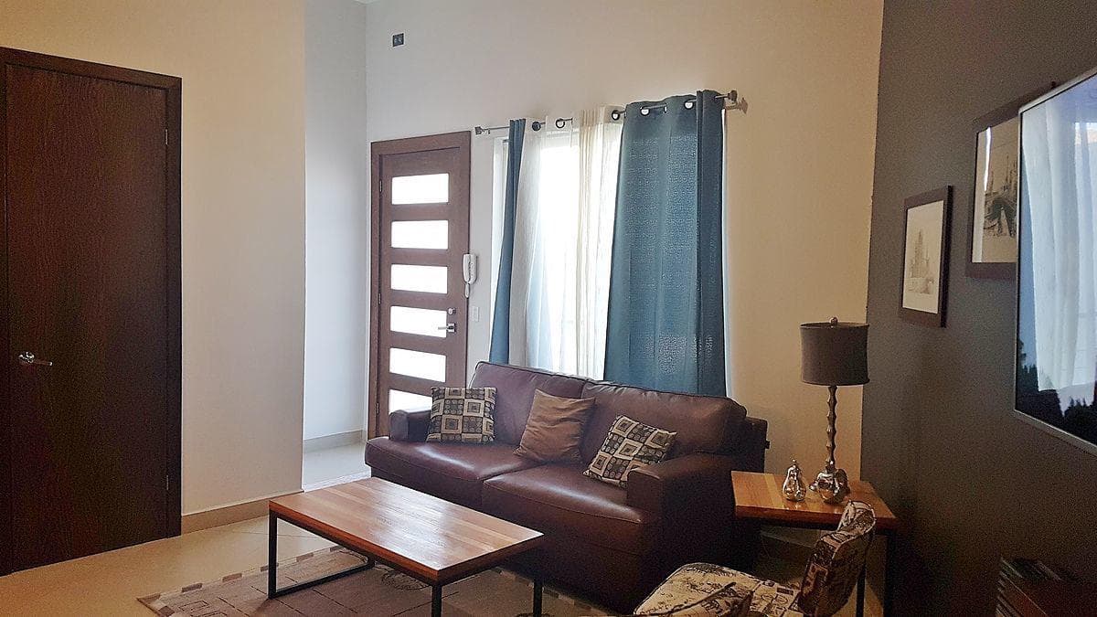 Renta Departamento Amueblado por Mirador