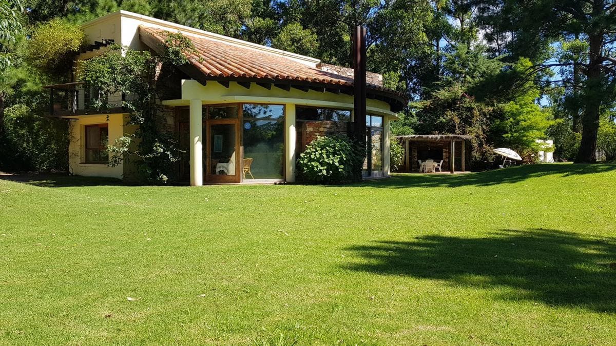 House in Solanas - Punta Ballena, Uruguay