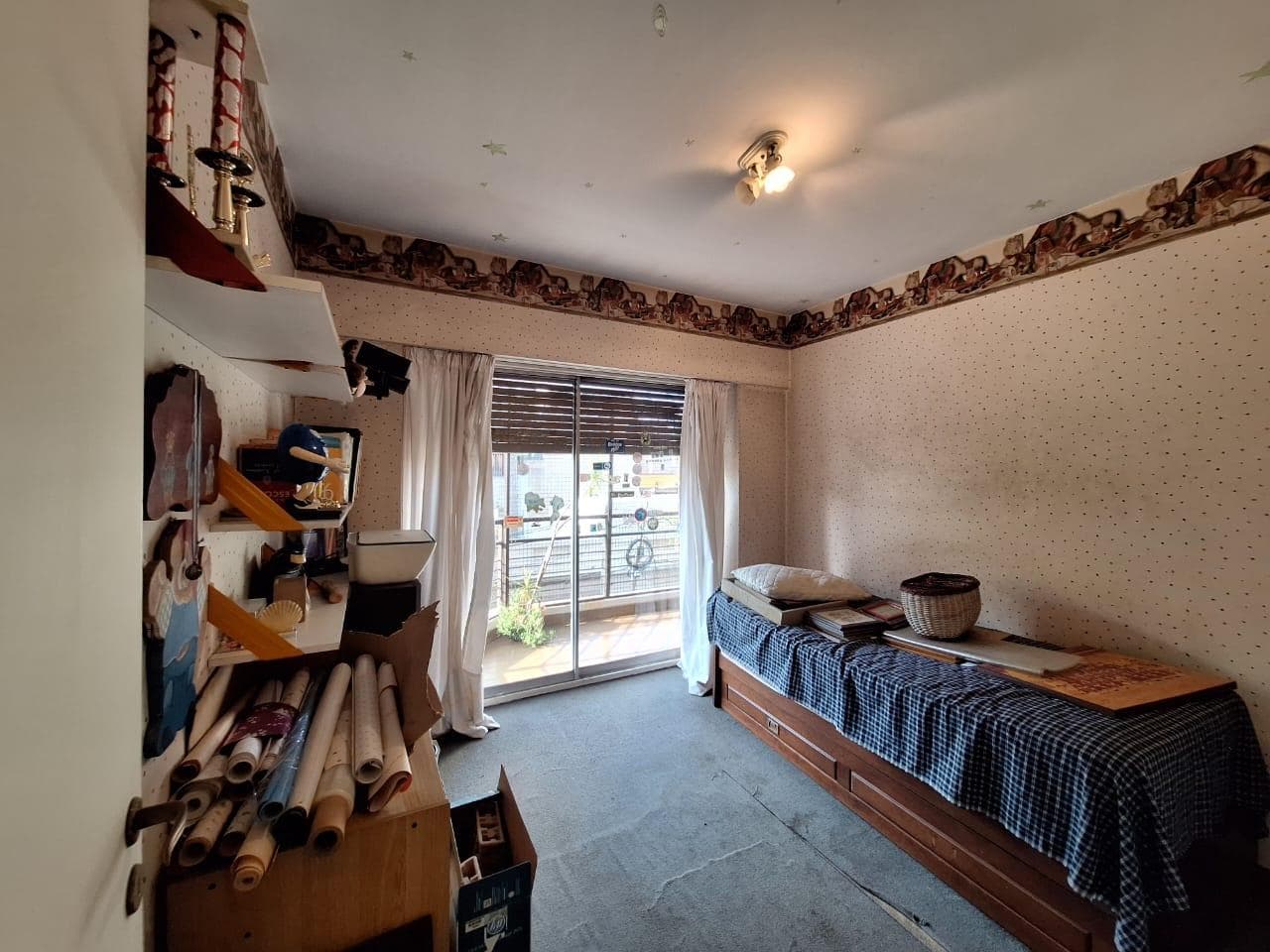 APARTMENT FOR SALE: 4-ROOM APARTMENT IN AVELLANEDA