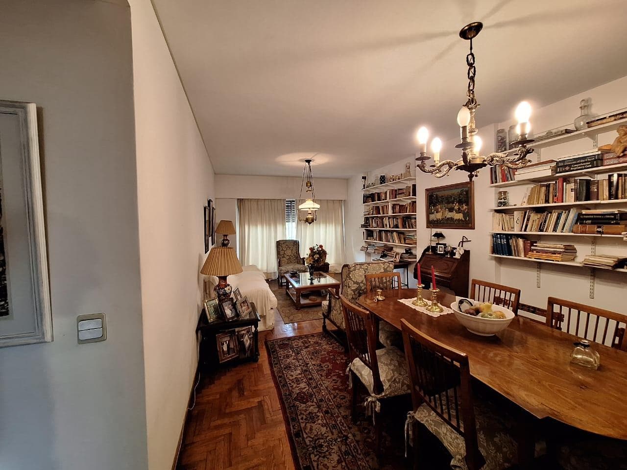 APARTMENT FOR SALE: 4-ROOM APARTMENT IN AVELLANEDA