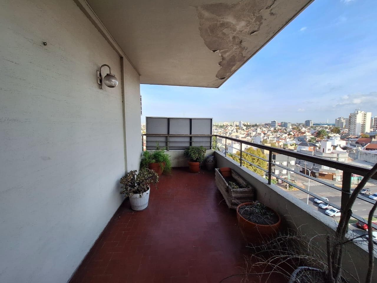 4-room apartment, 190 m², with garage, Av. Mitre, Avellaneda