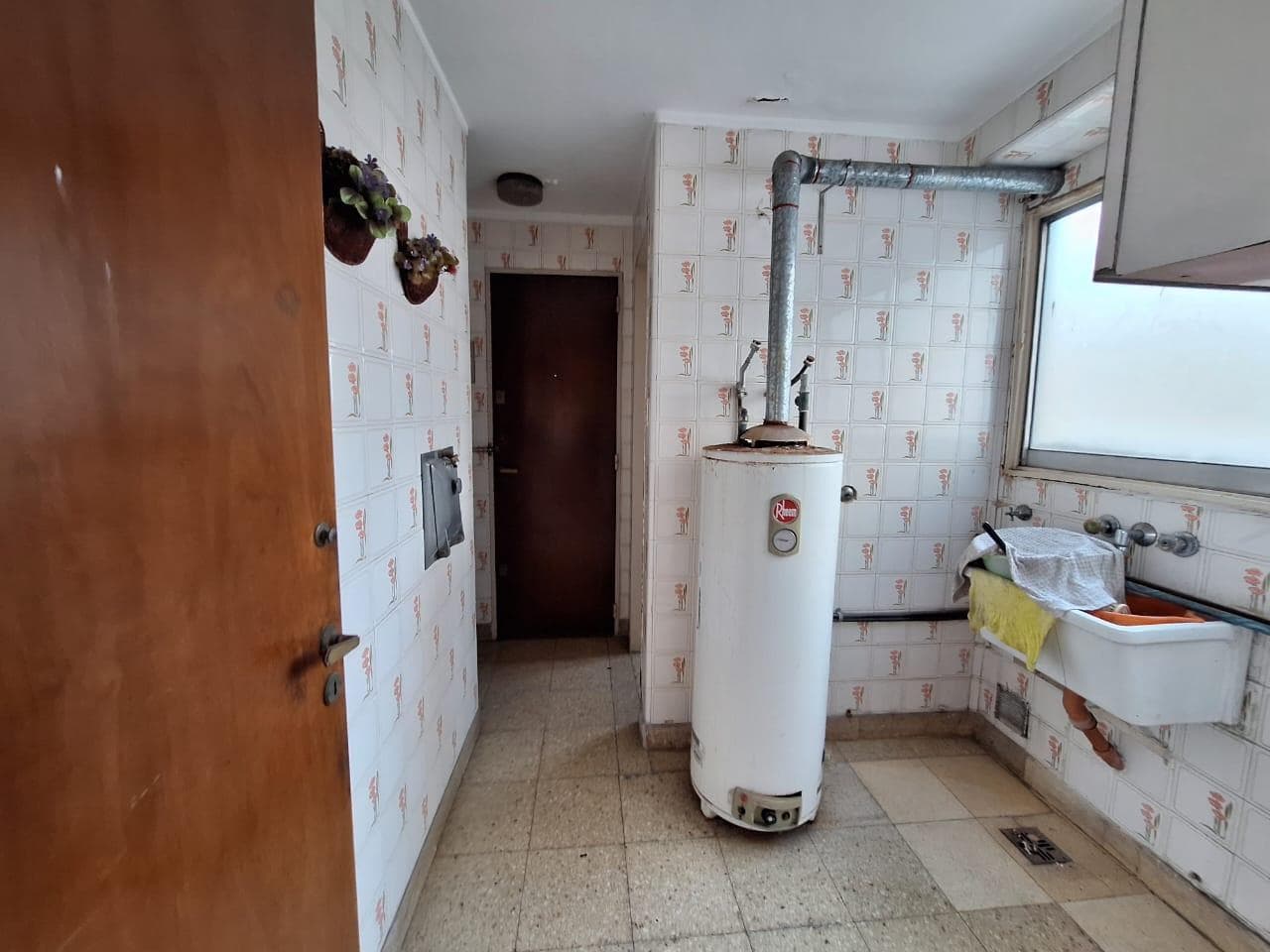 4-room apartment, 190 m², with garage, Av. Mitre, Avellaneda