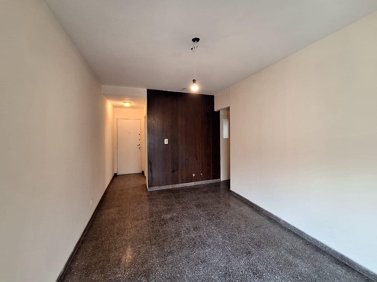 3-ROOM APARTMENT FOR SALE WITH BALCONY IN GALLI, AVELLANEDA