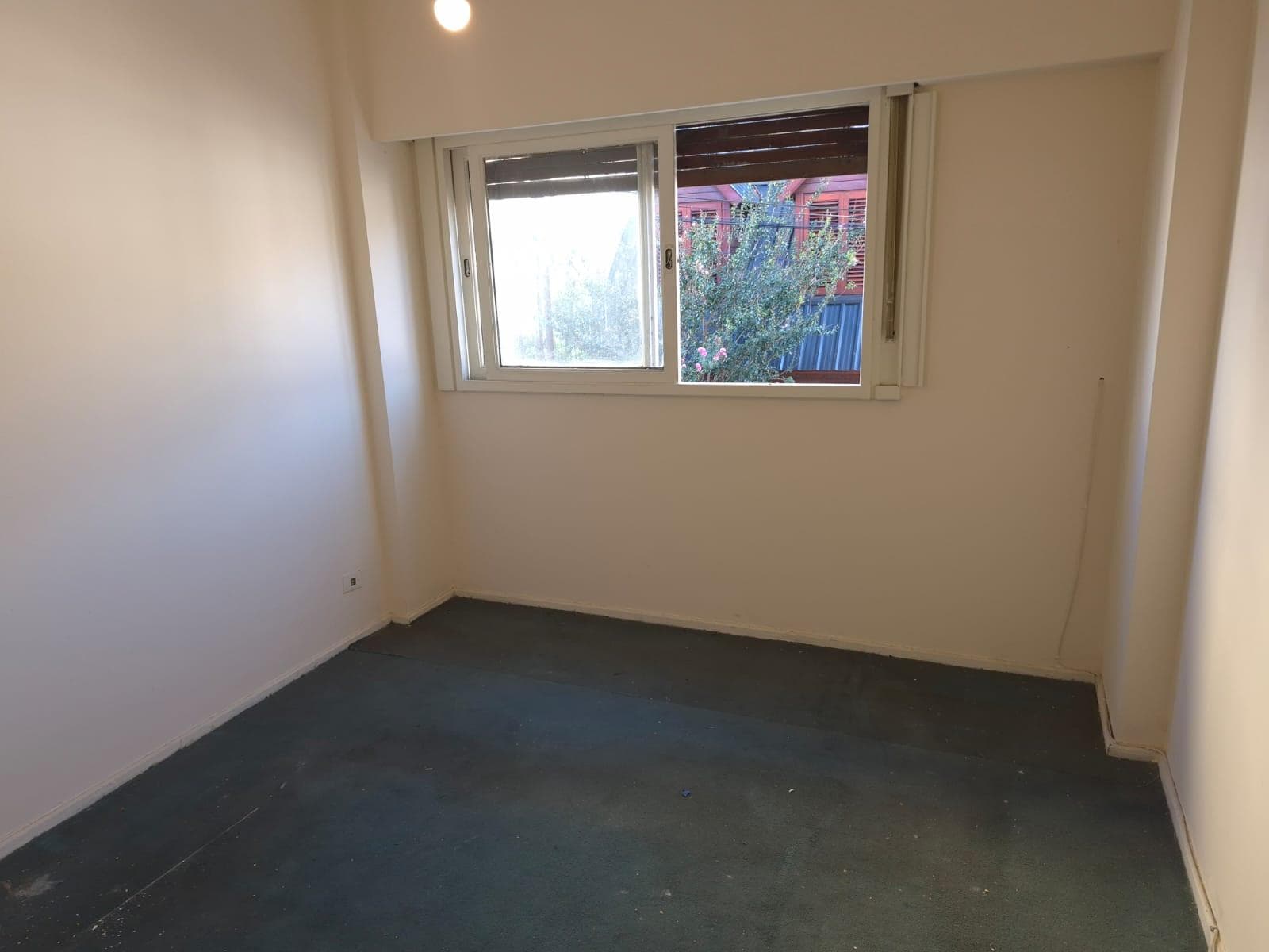 3-ROOM APARTMENT FOR SALE WITH BALCONY IN GALLI, AVELLANEDA