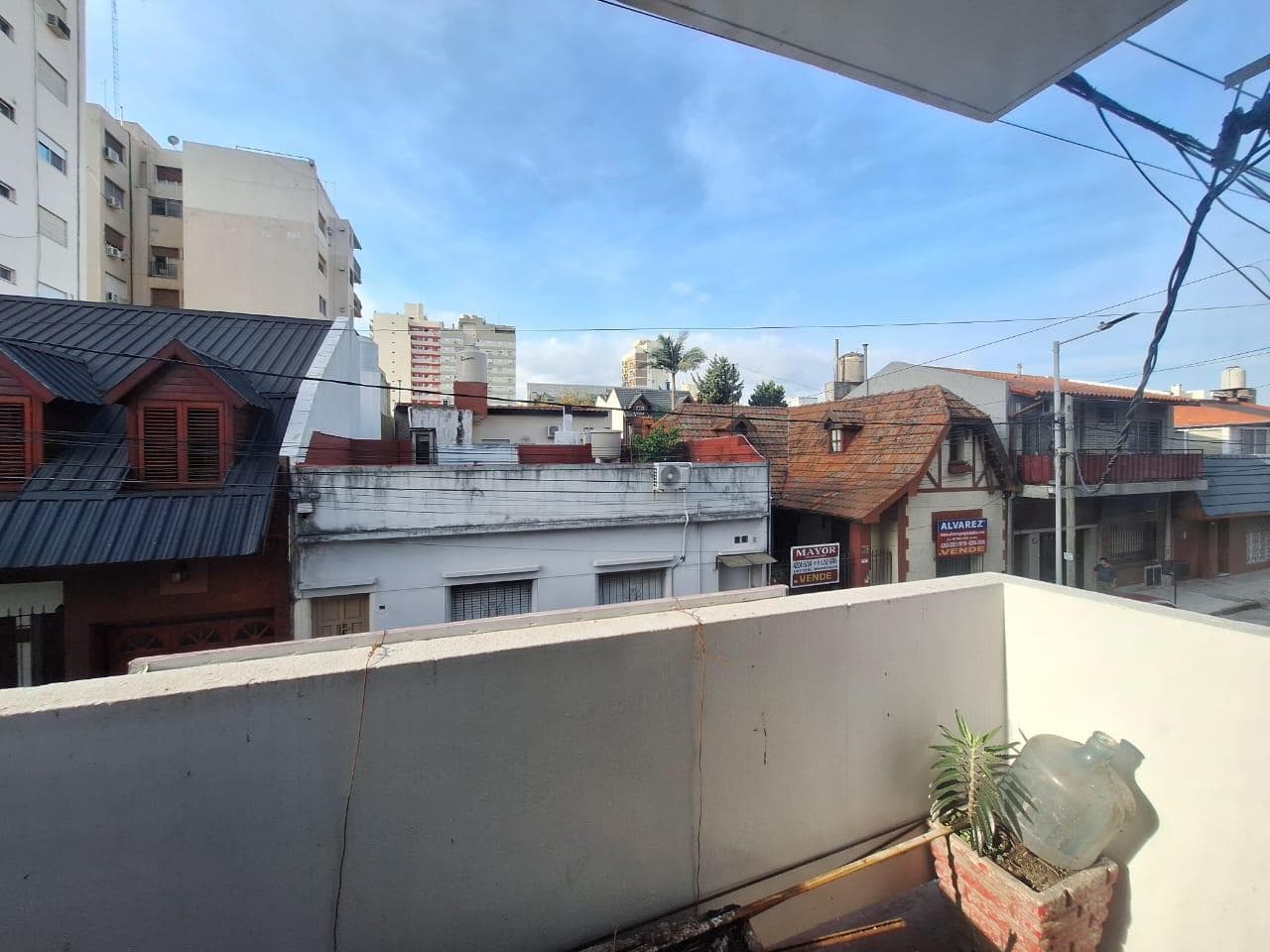 3-ROOM APARTMENT FOR SALE WITH BALCONY IN GALLI, AVELLANEDA