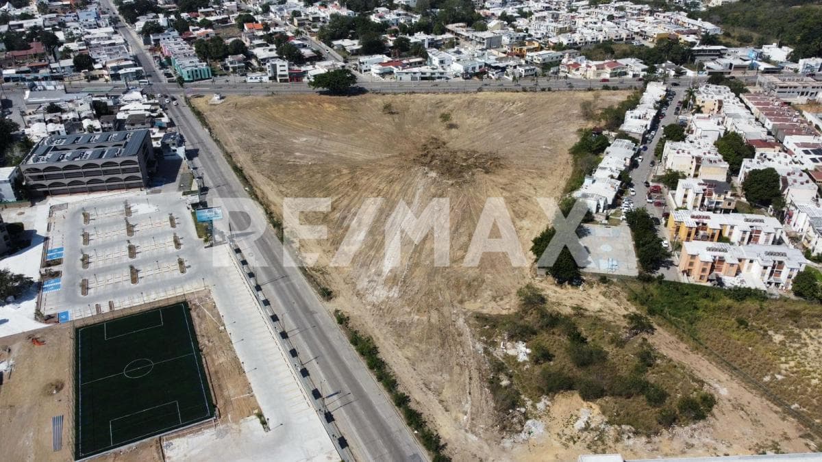 Land for Sale in Col. Petrolera