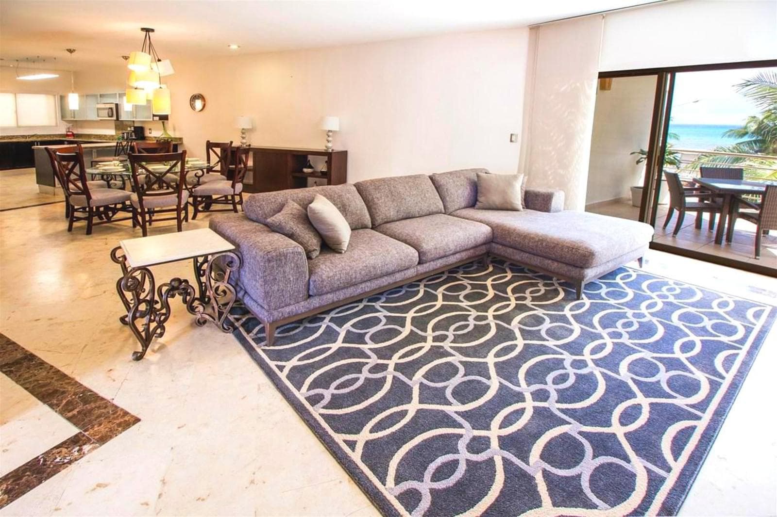 CORTO MALTES - Incredible 3-bedroom oceanfront apartment in downtown Playa del Carmen