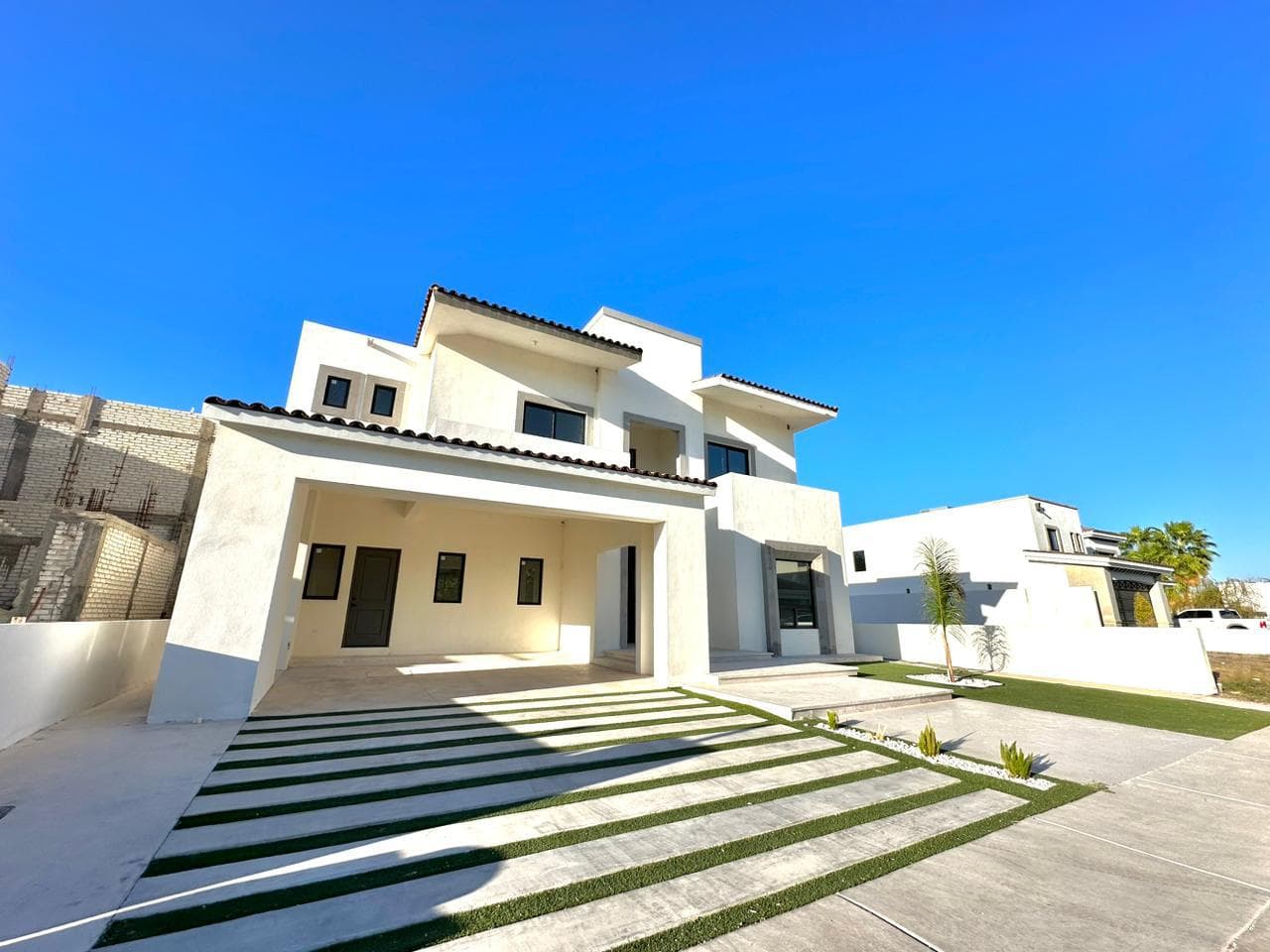 New Home for Sale in Los Lagos Residencial