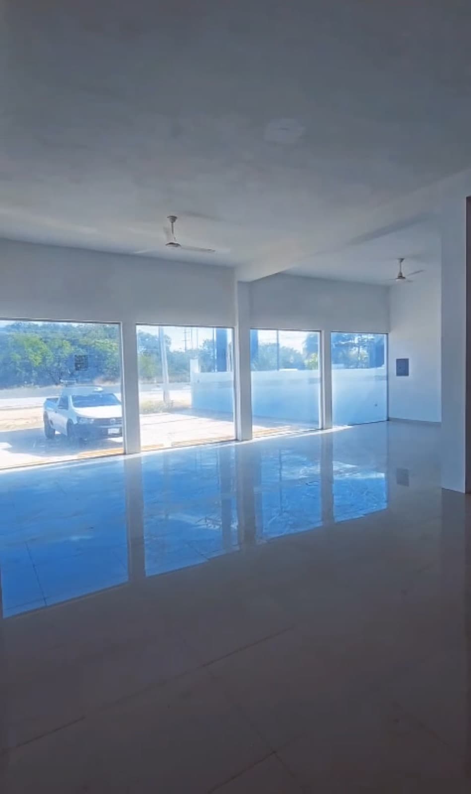 Warehouse - Tulum