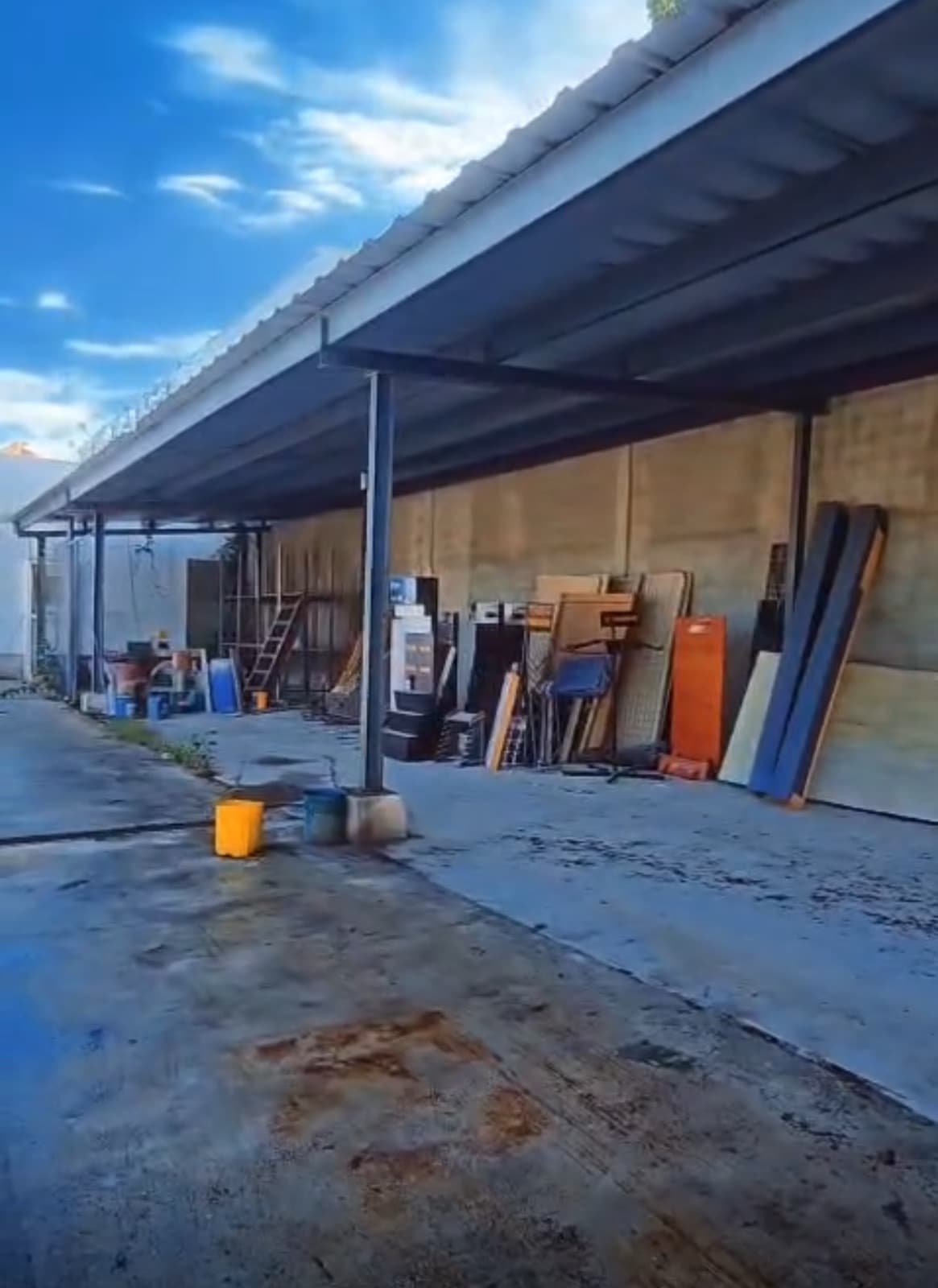 Warehouse - Tulum