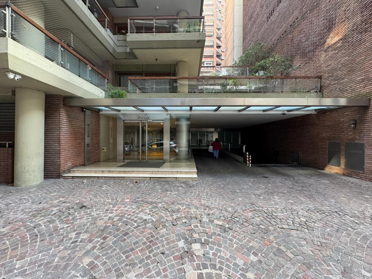 Unfurnished apartment in Palermo Chico, with a garage and 24-hour security