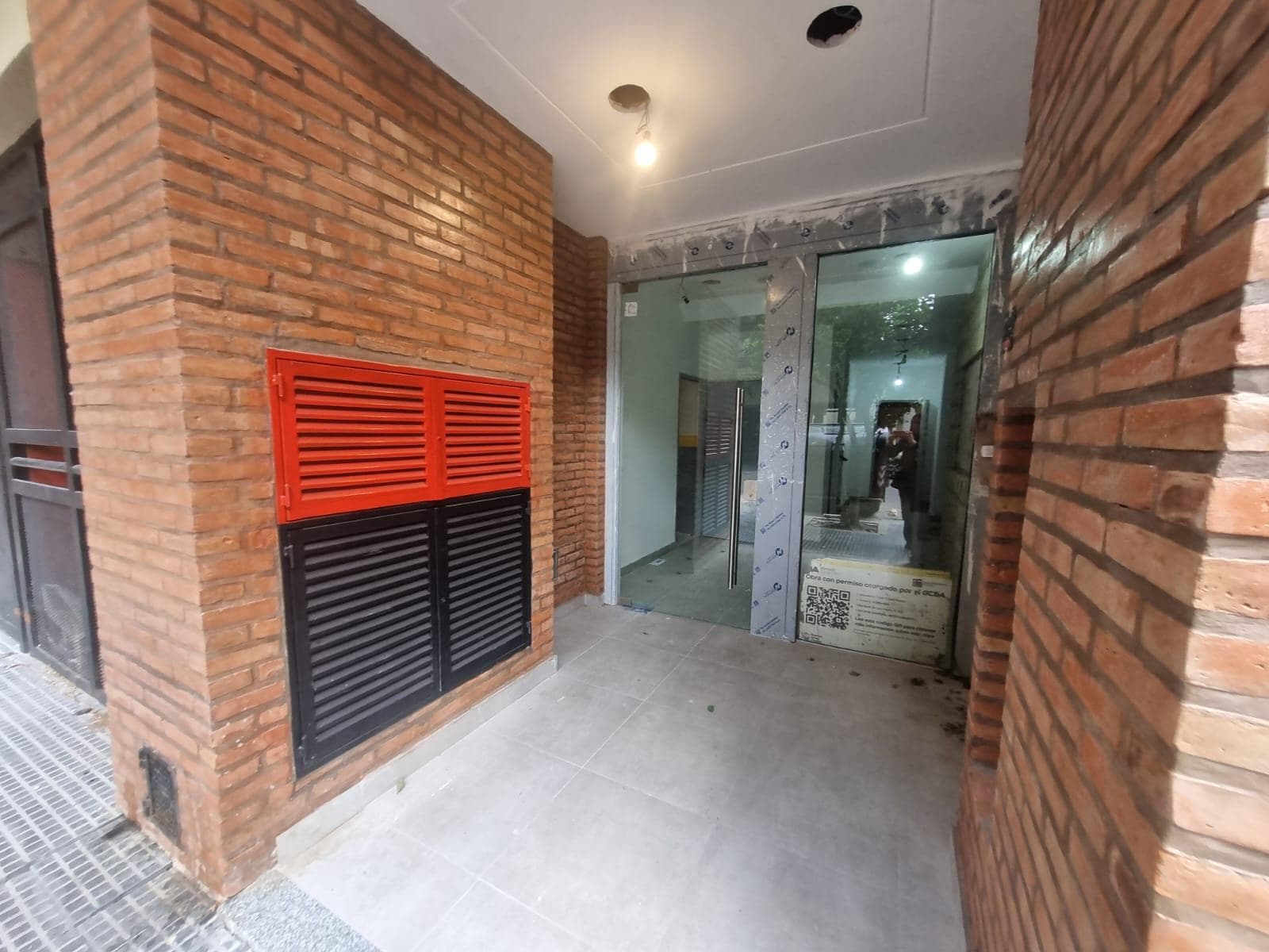 Spacious, bright 2-room apartment for sale in Villa Crespo. Ideal for professionals.