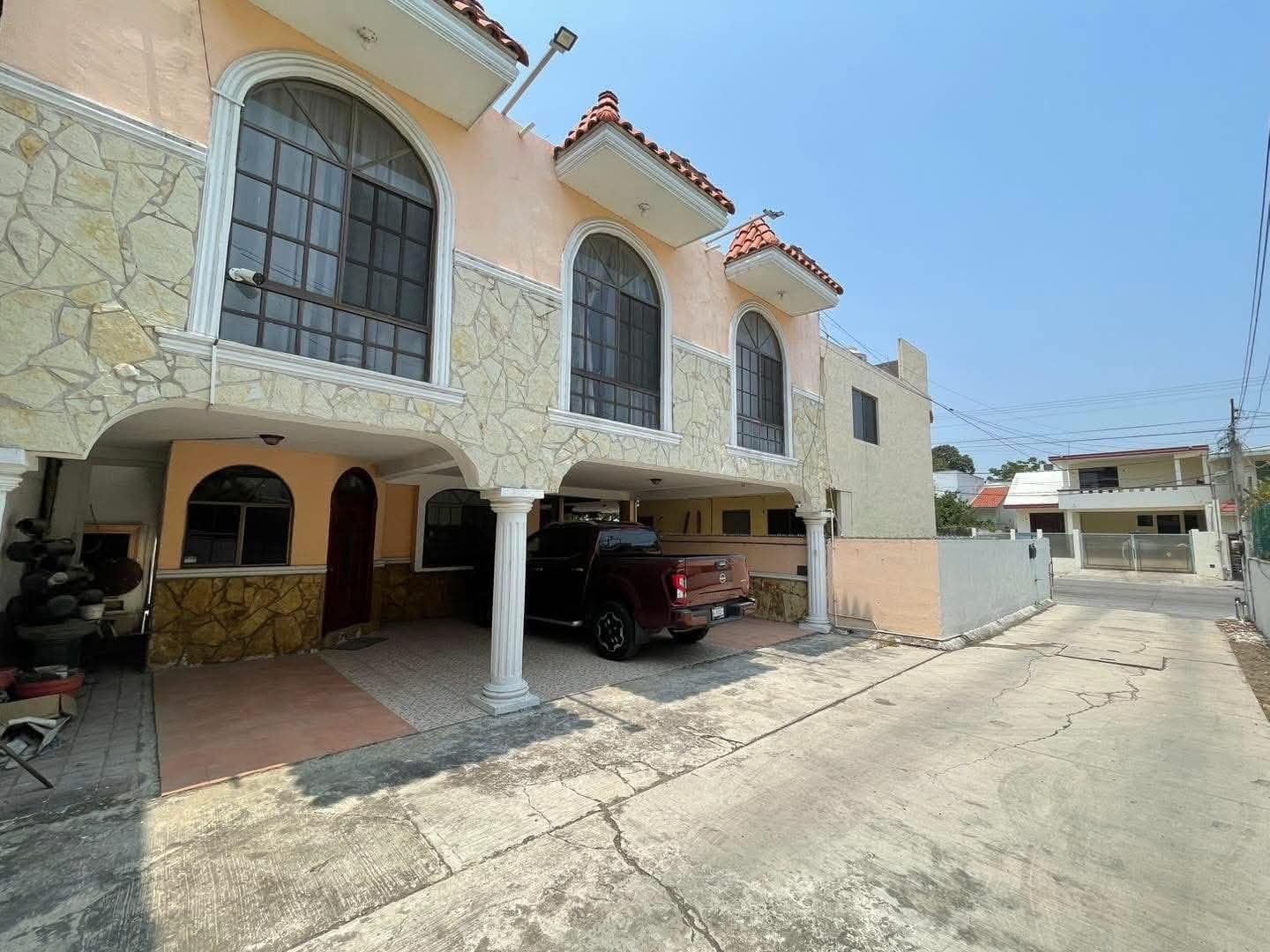 House for Sale in the Ampliación Unidad Nacional Neighborhood
