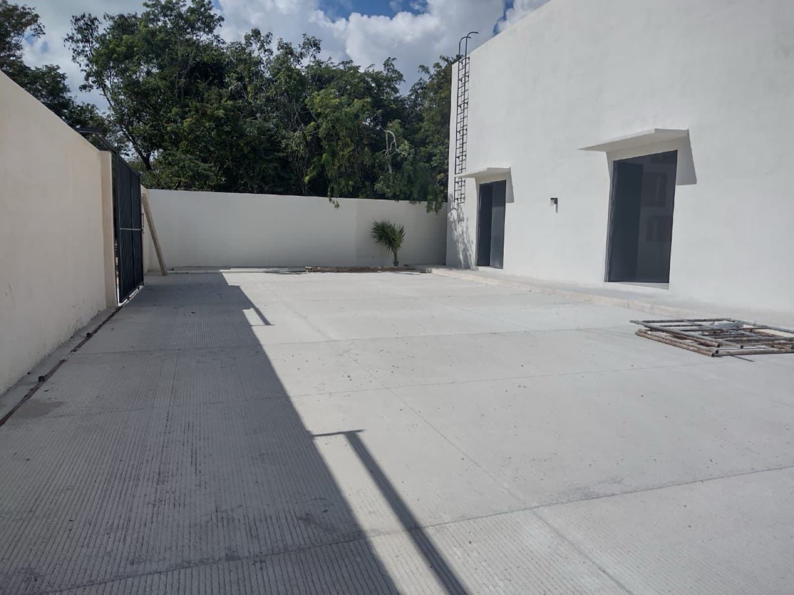 Warehouse - Tulum