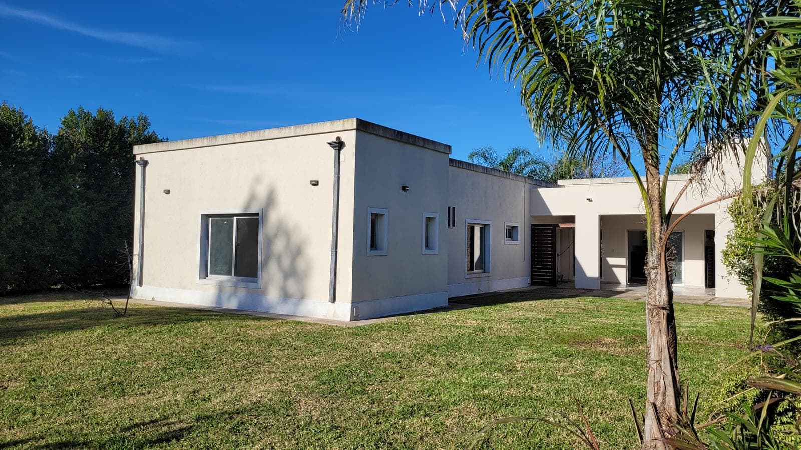 House for Sale - Interior Lot, San Francisco, Villanueva.
