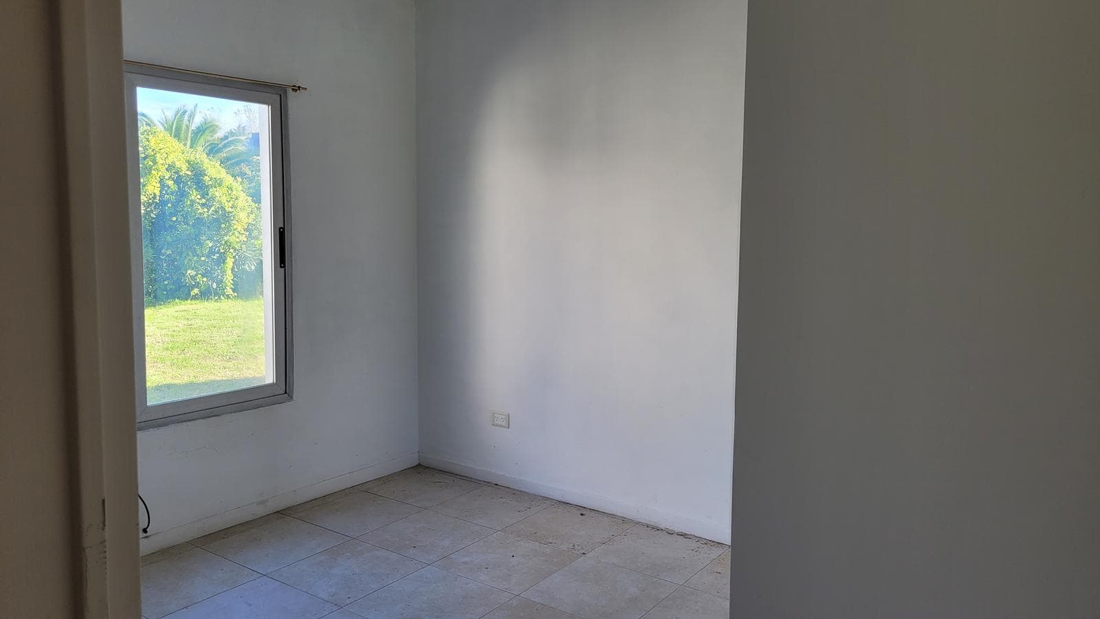 House for Sale - Interior Lot, San Francisco, Villanueva.