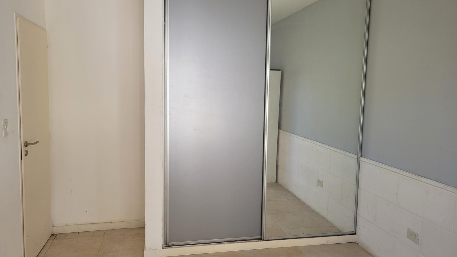 House for Sale - Interior Lot, San Francisco, Villanueva.