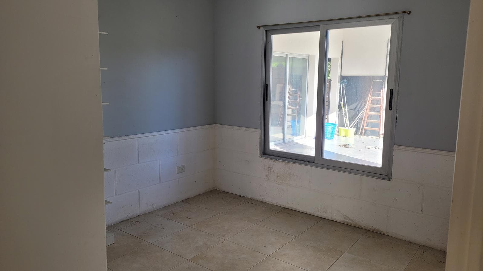 House for Sale - Interior Lot, San Francisco, Villanueva.