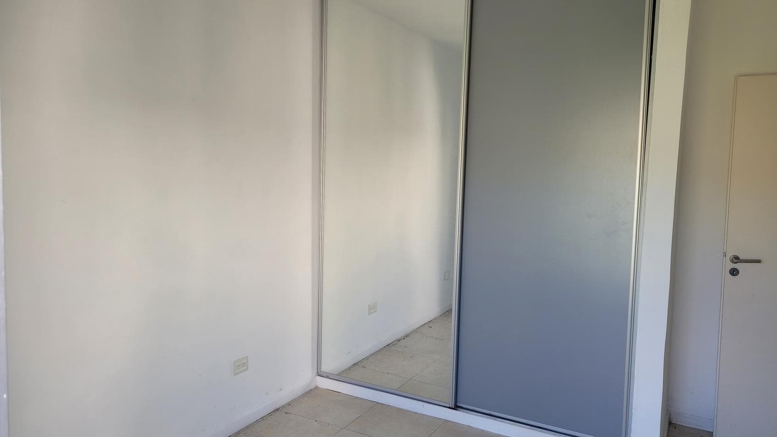 House for Sale - Interior Lot, San Francisco, Villanueva.