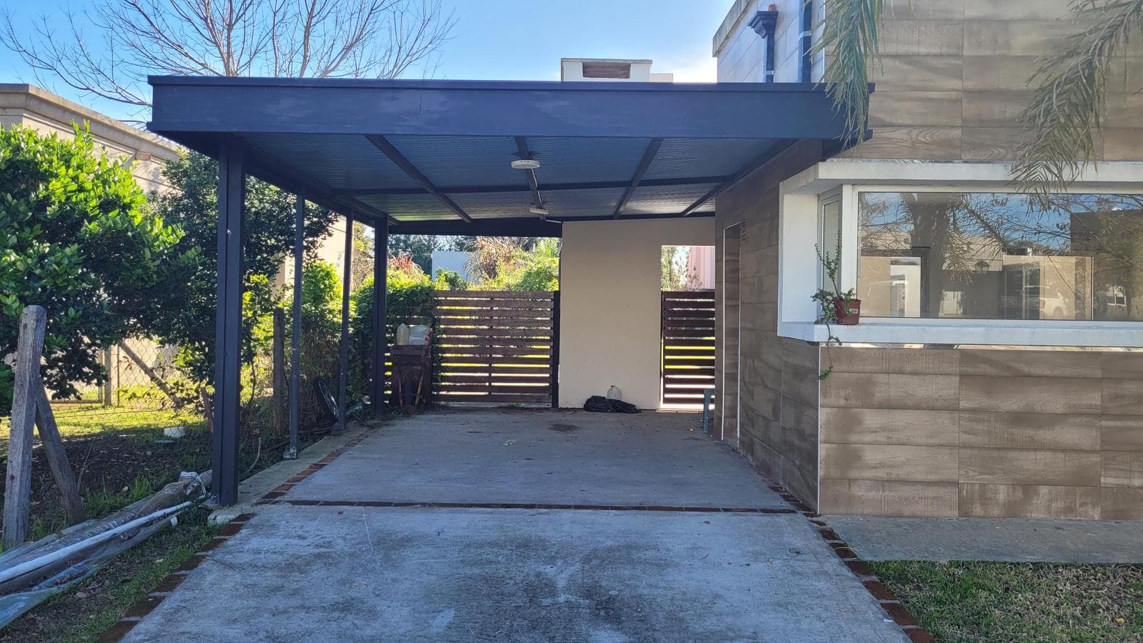 House for Sale - Interior Lot, San Francisco, Villanueva.