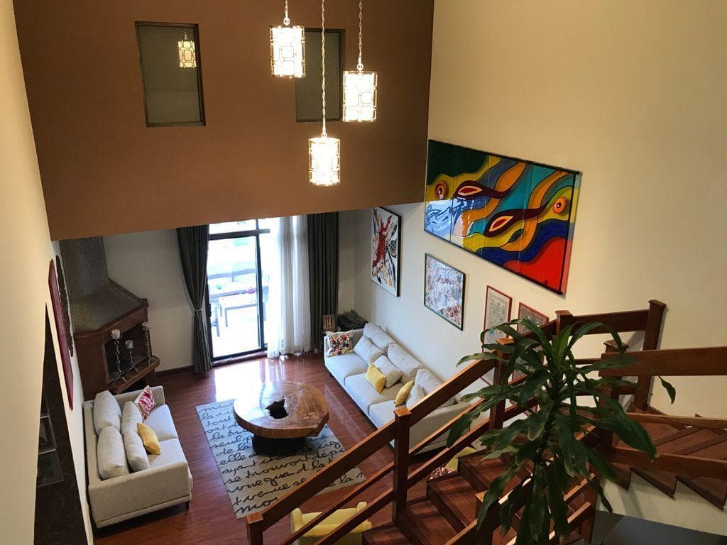HOUSE FOR SALE IN CUMBRES