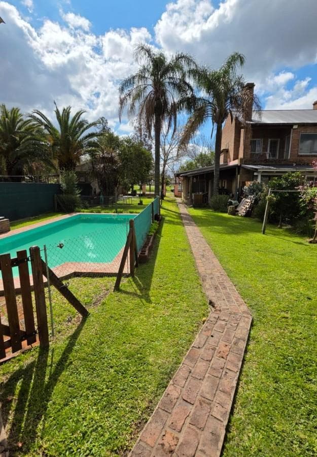 House in Funes with a pool
