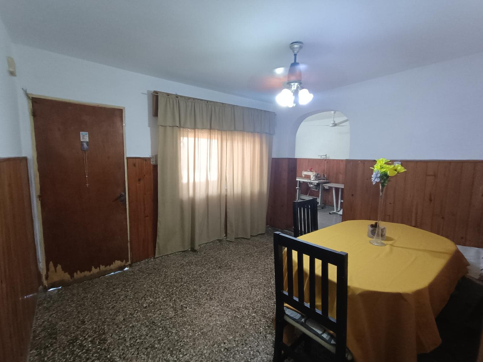 FOR SALE/TRADE - 3-bedroom house with a patio. Triángulo neighborhood, Rosario.