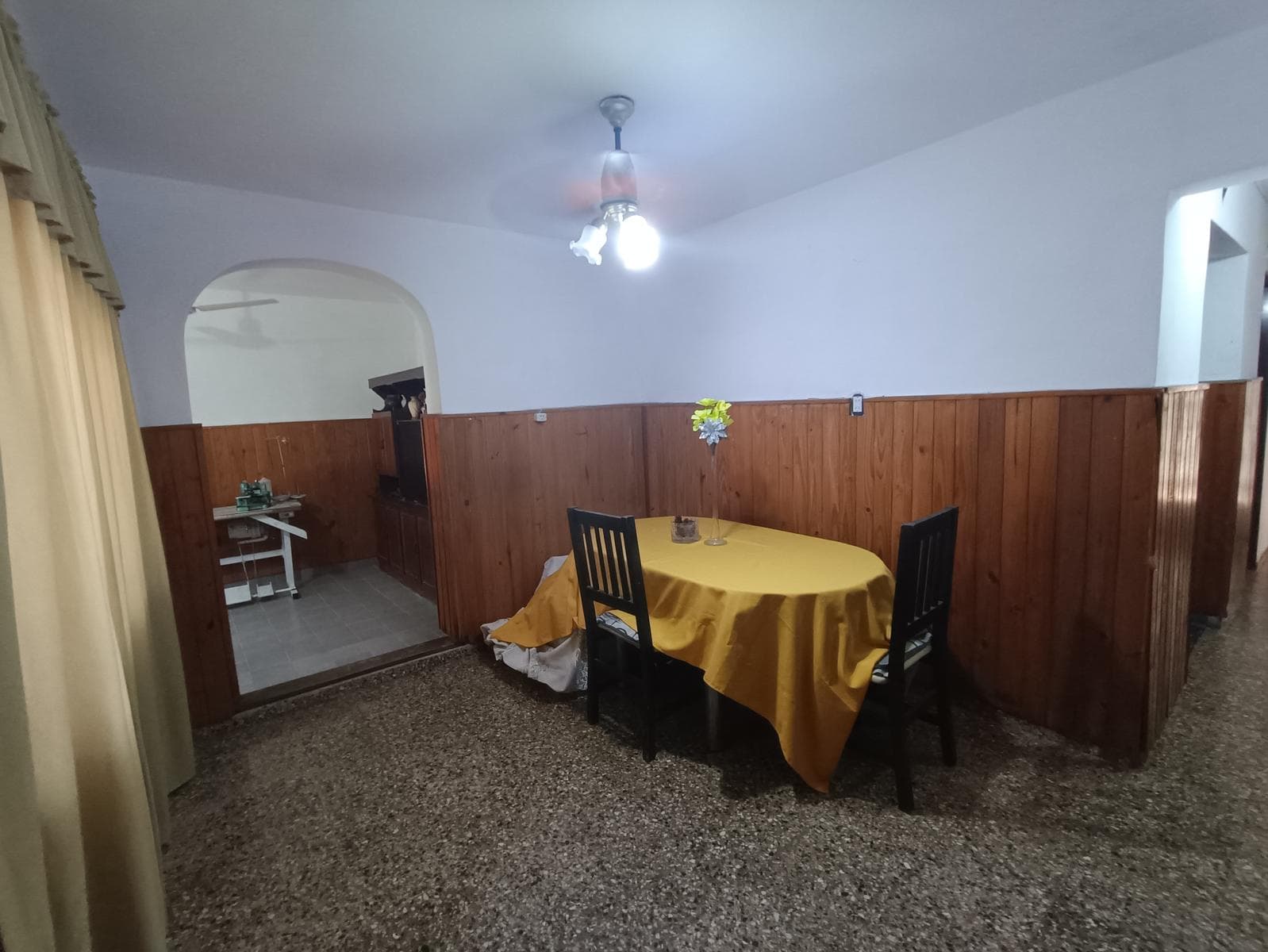 FOR SALE/TRADE - 3-bedroom house with a patio. Triángulo neighborhood, Rosario.