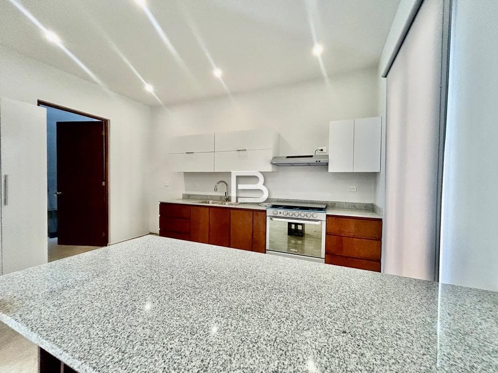 House for Rent in the Aqua Residential Complex