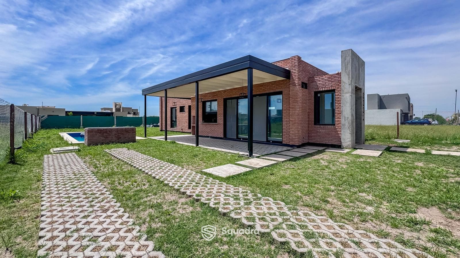 FOR SALE - 2-bedroom house with a pool. Don Mateo, Phase 3, Funes.