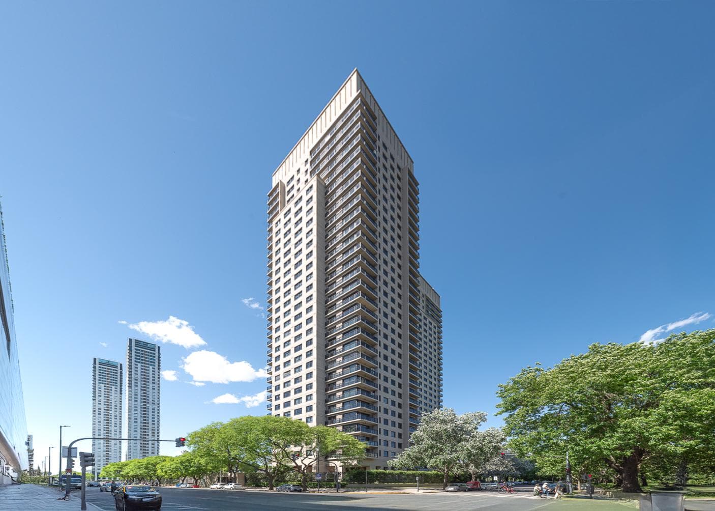 3-room apartment for sale with garage - Torre River View