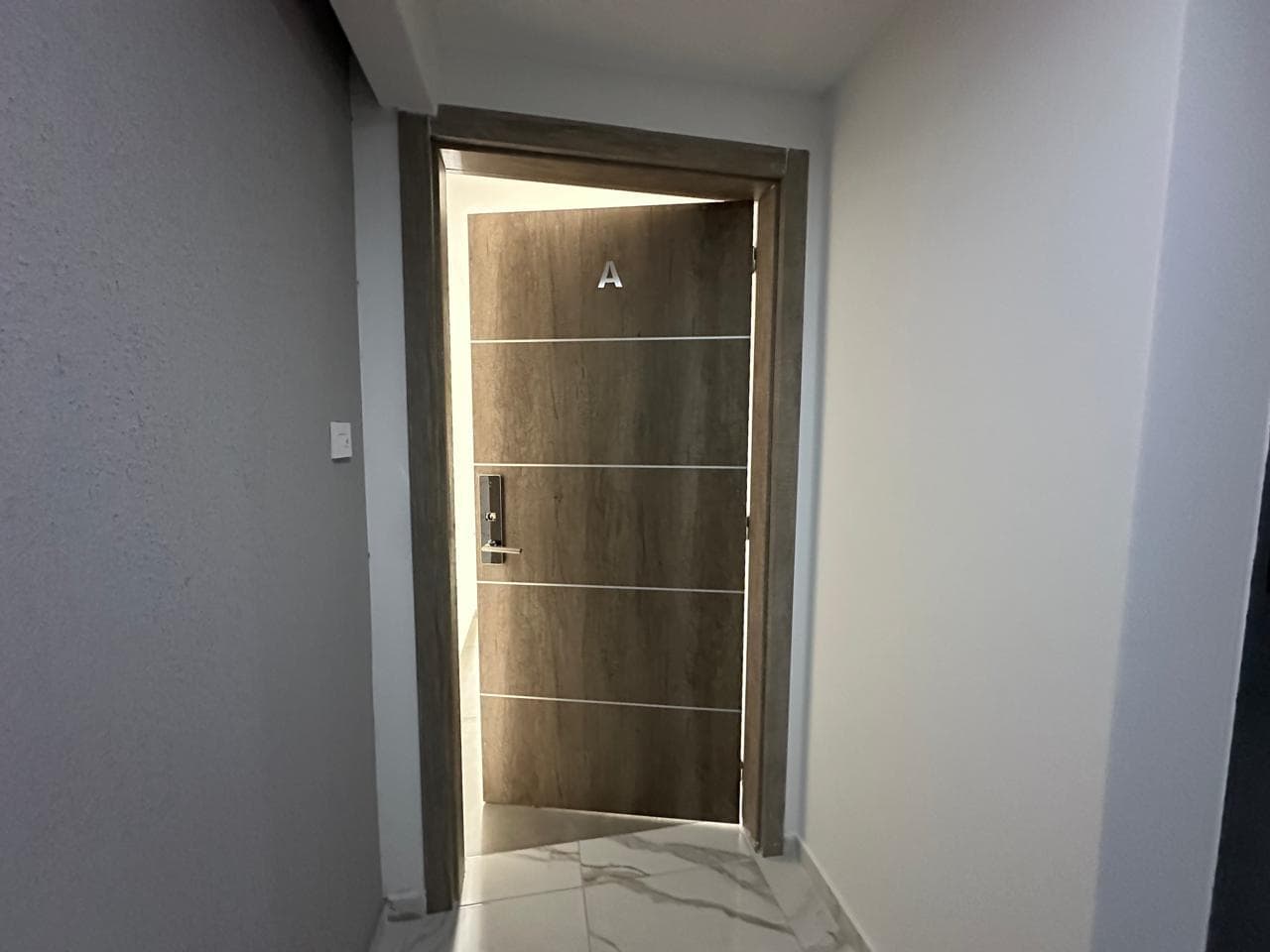 STUDIO APARTMENT WITH BALCONY/TERRACE IN MATADEROS FOR SALE