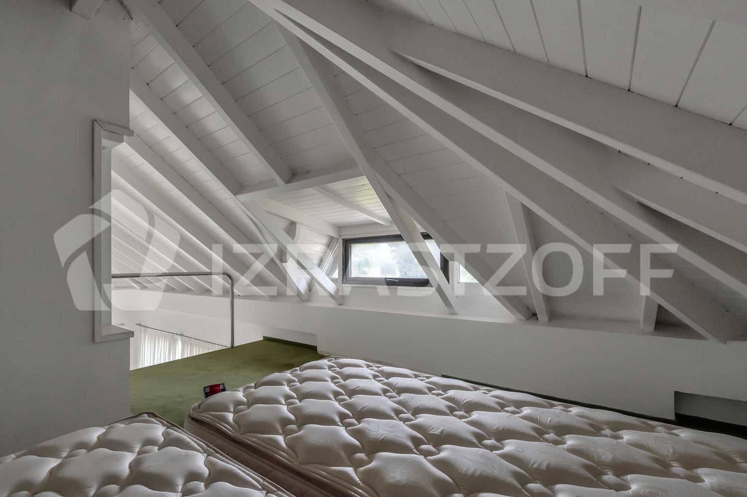 House for sale in Los Lagartos: 4 bedrooms, 5 bathrooms