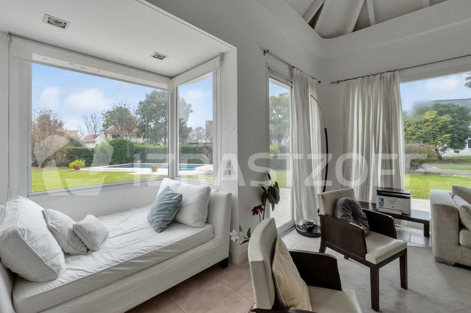 House for sale in Los Lagartos: 4 bedrooms, 5 bathrooms