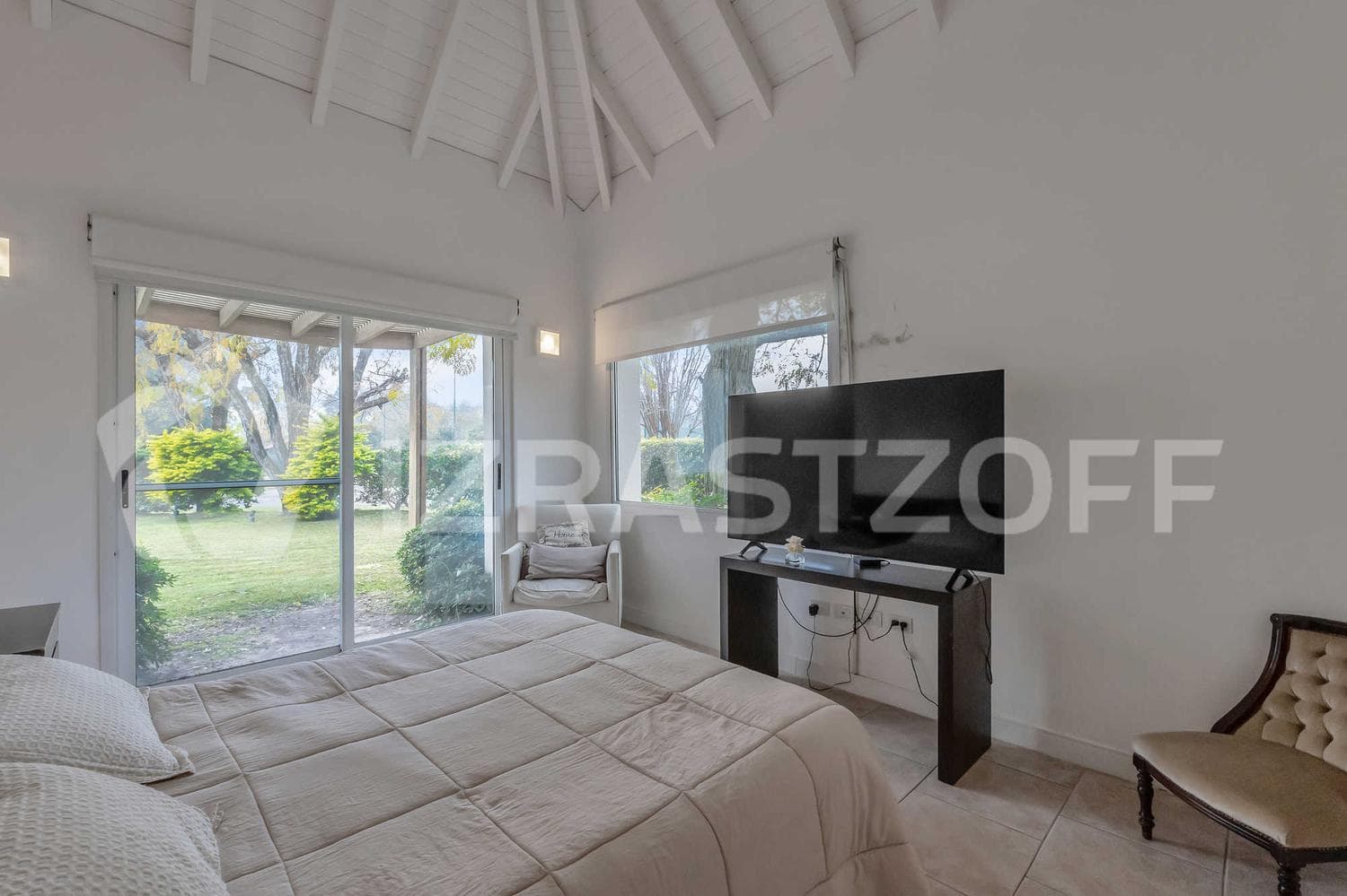 House for sale in Los Lagartos: 4 bedrooms, 5 bathrooms