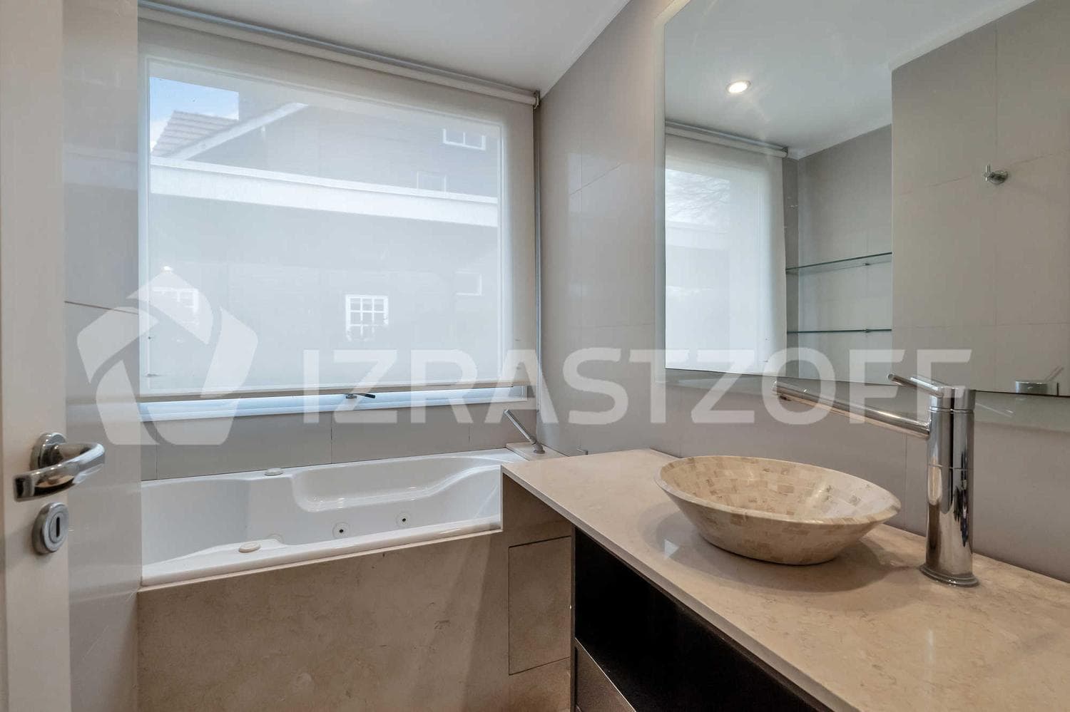House for sale in Los Lagartos: 4 bedrooms, 5 bathrooms