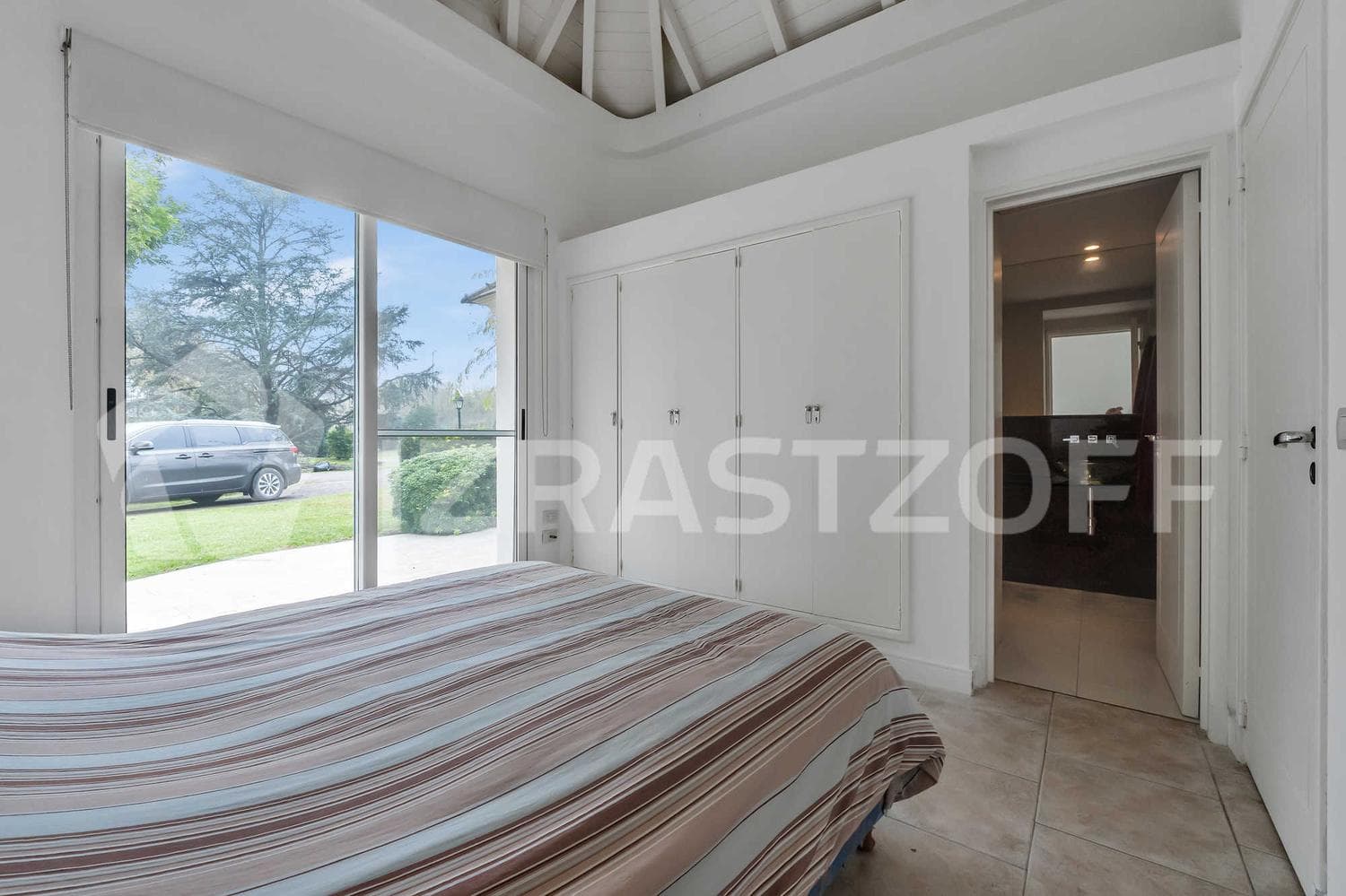 House for sale in Los Lagartos: 4 bedrooms, 5 bathrooms
