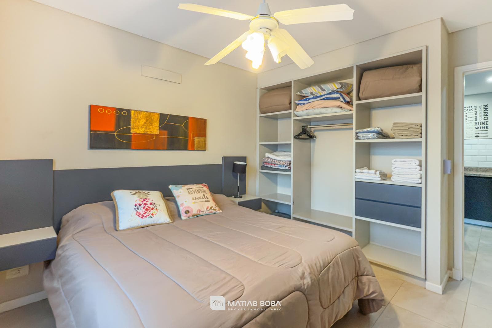 For Sale - 2-room apartment - Parking space