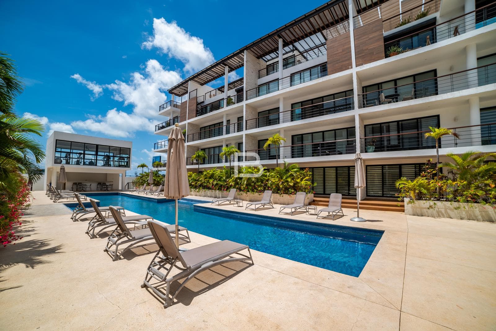 Apartment for Sale in the Palmar Condominium