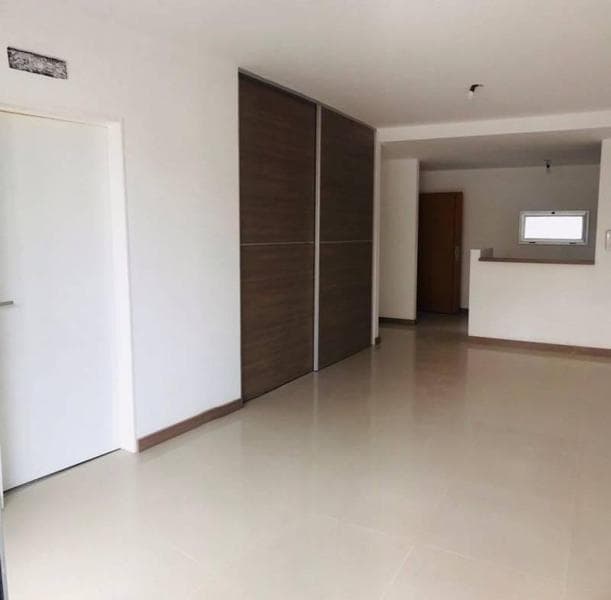 STUDIO APARTMENT/OFFICE FOR SALE WITH BALCONY OVERLOOKING JB JUSTO Y VERA—SUITABLE FOR PROFESSIONAL USE