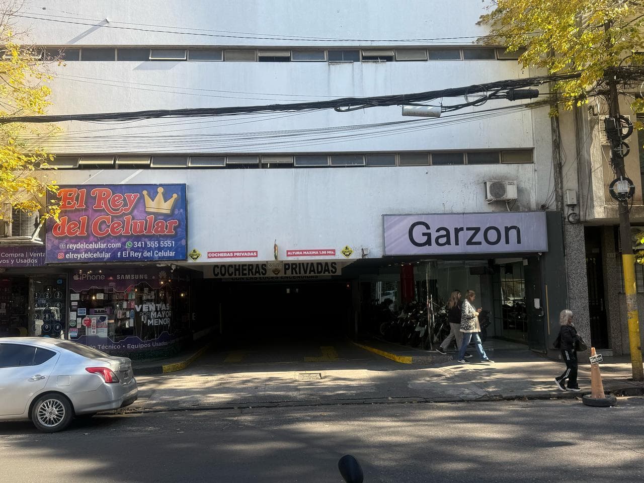 FOR SALE/TRADE. Garage. Downtown Rosario.