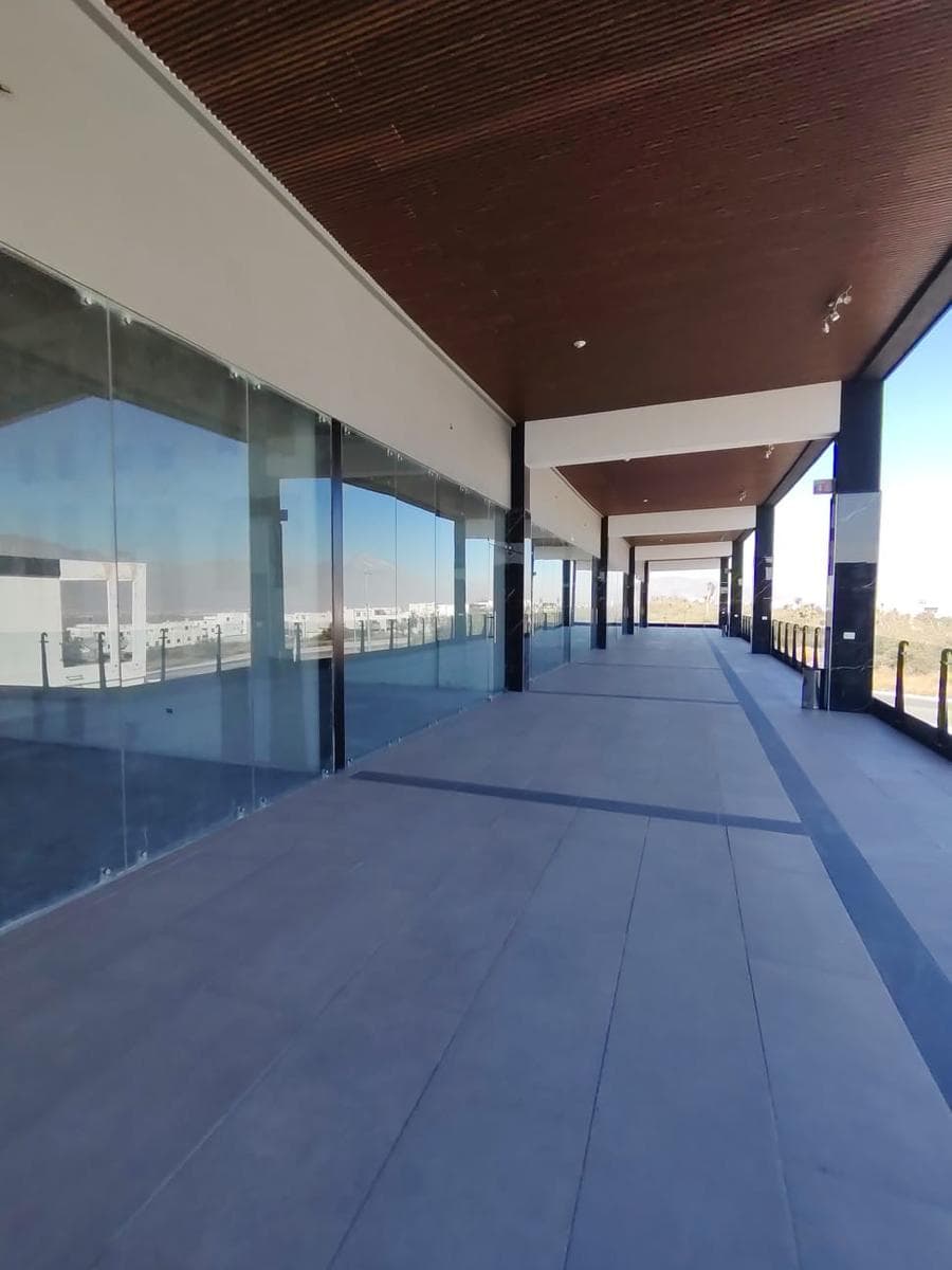 COMMERCIAL SPACES FOR RENT IN DOMINIO CUMBRES